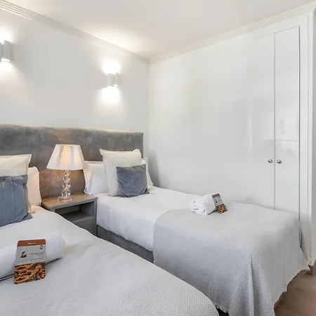 Vacation I Serendi, Private Heated Pool, Prime Location, Walking To Puerto Banus, American Bbq, Gym, World-class Dining فيلة *